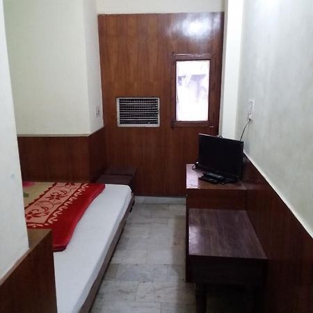 Mahesh Guest House New Delhi Exterior photo