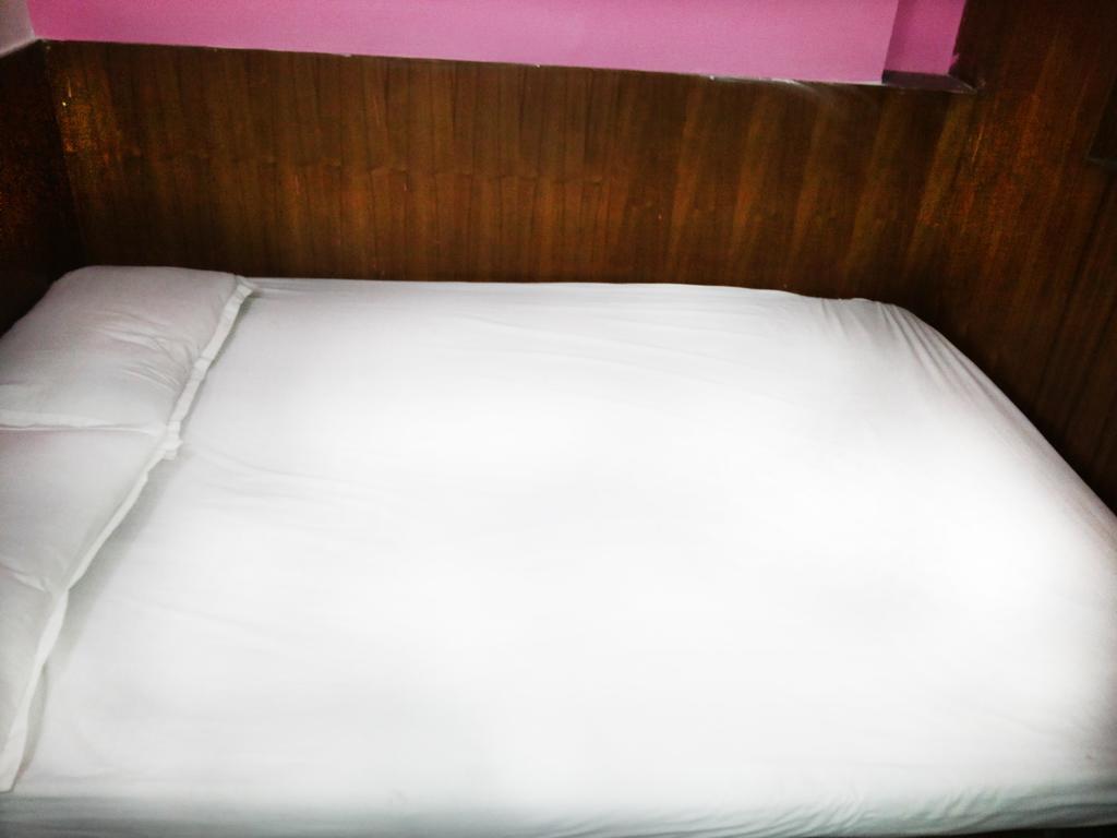 Mahesh Guest House New Delhi Room photo